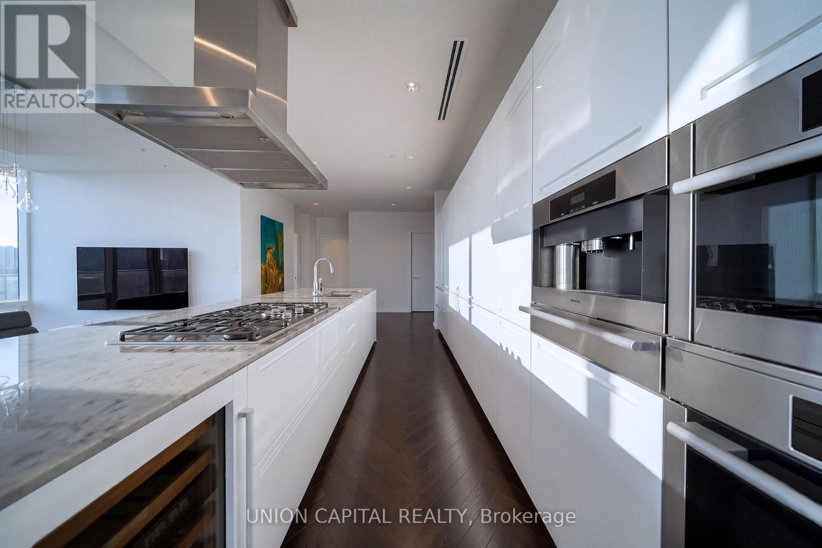 5508 - 180 University Avenue, Toronto, Ontario  M5H 0A2 - Photo 8 - C12959530