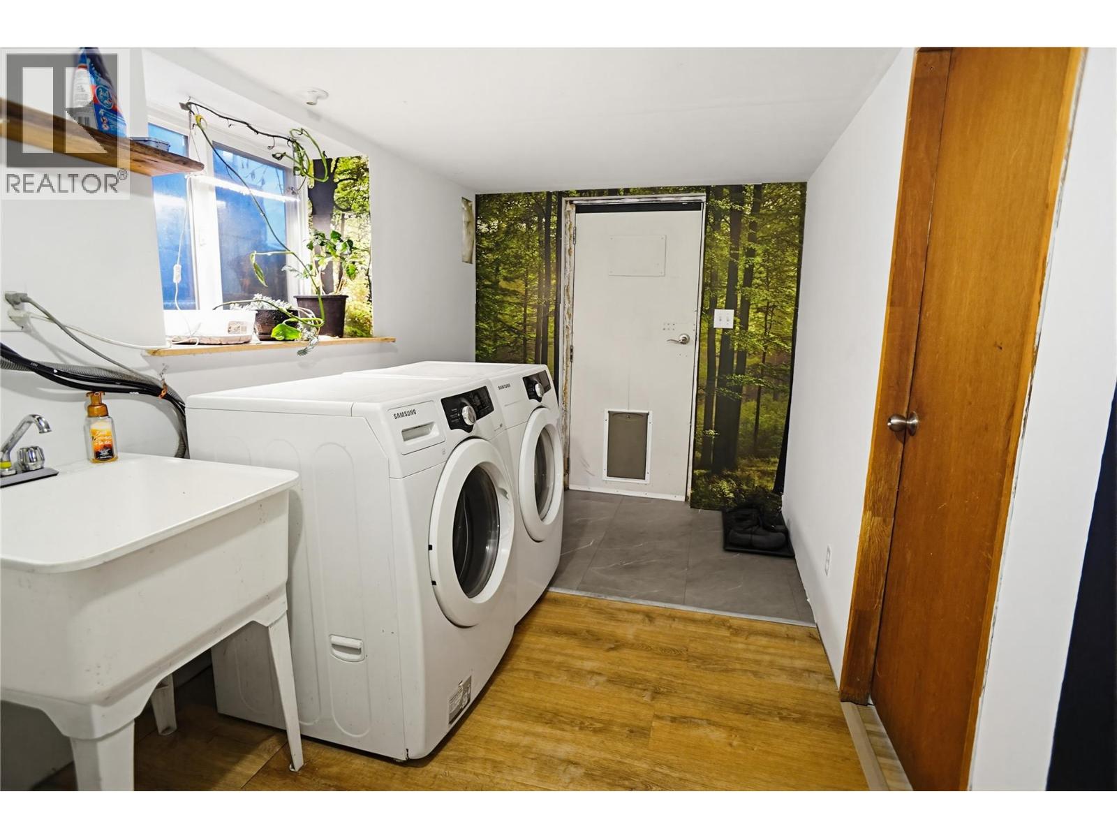 2811 Bank Road, Kamloops, British Columbia  V2B 6Y5 - Photo 18 - 10378426