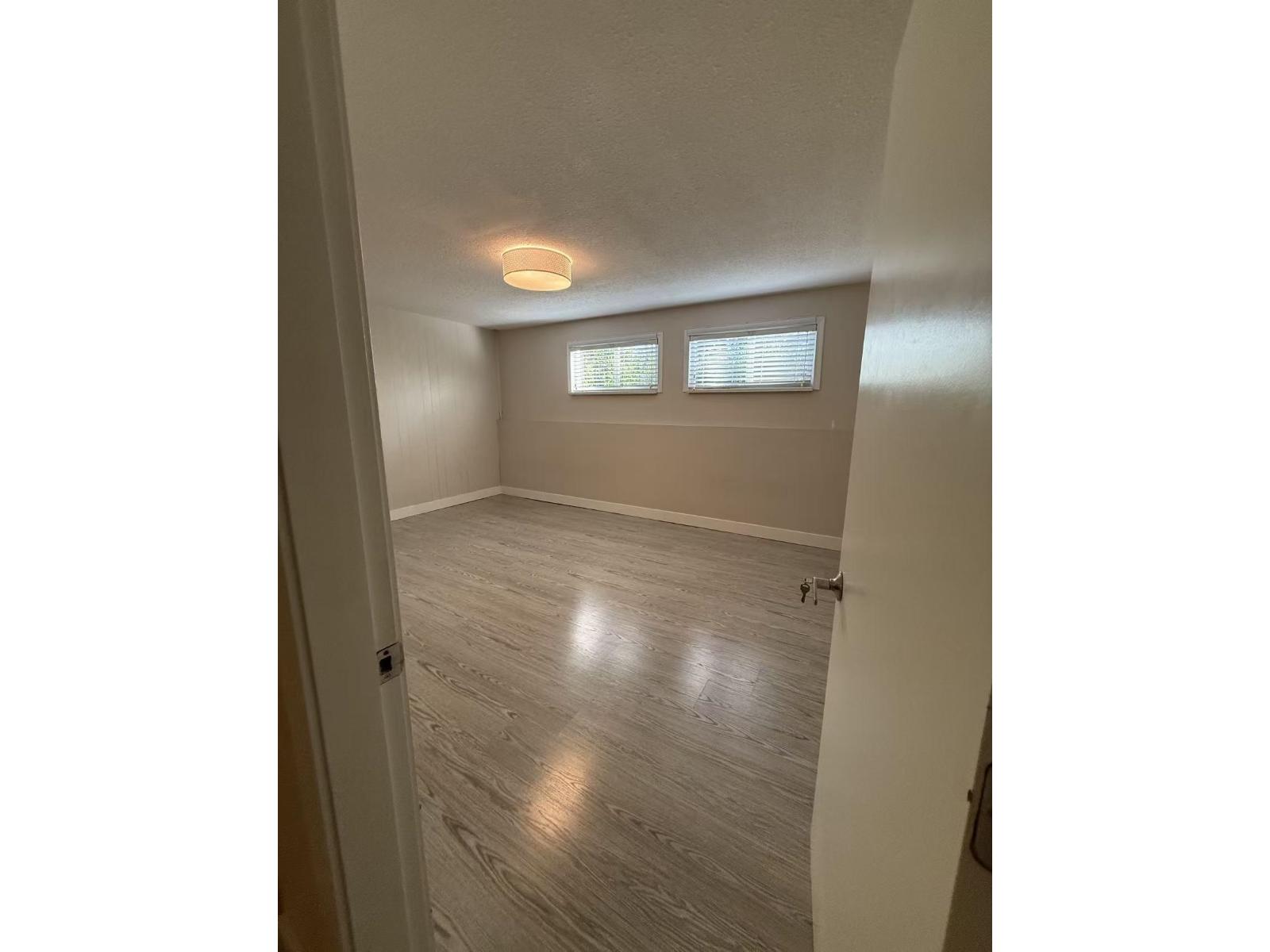 Basement Suite 11647 81 Avenue, Delta, British Columbia  V4C 2A8 - Photo 2 - R3107207