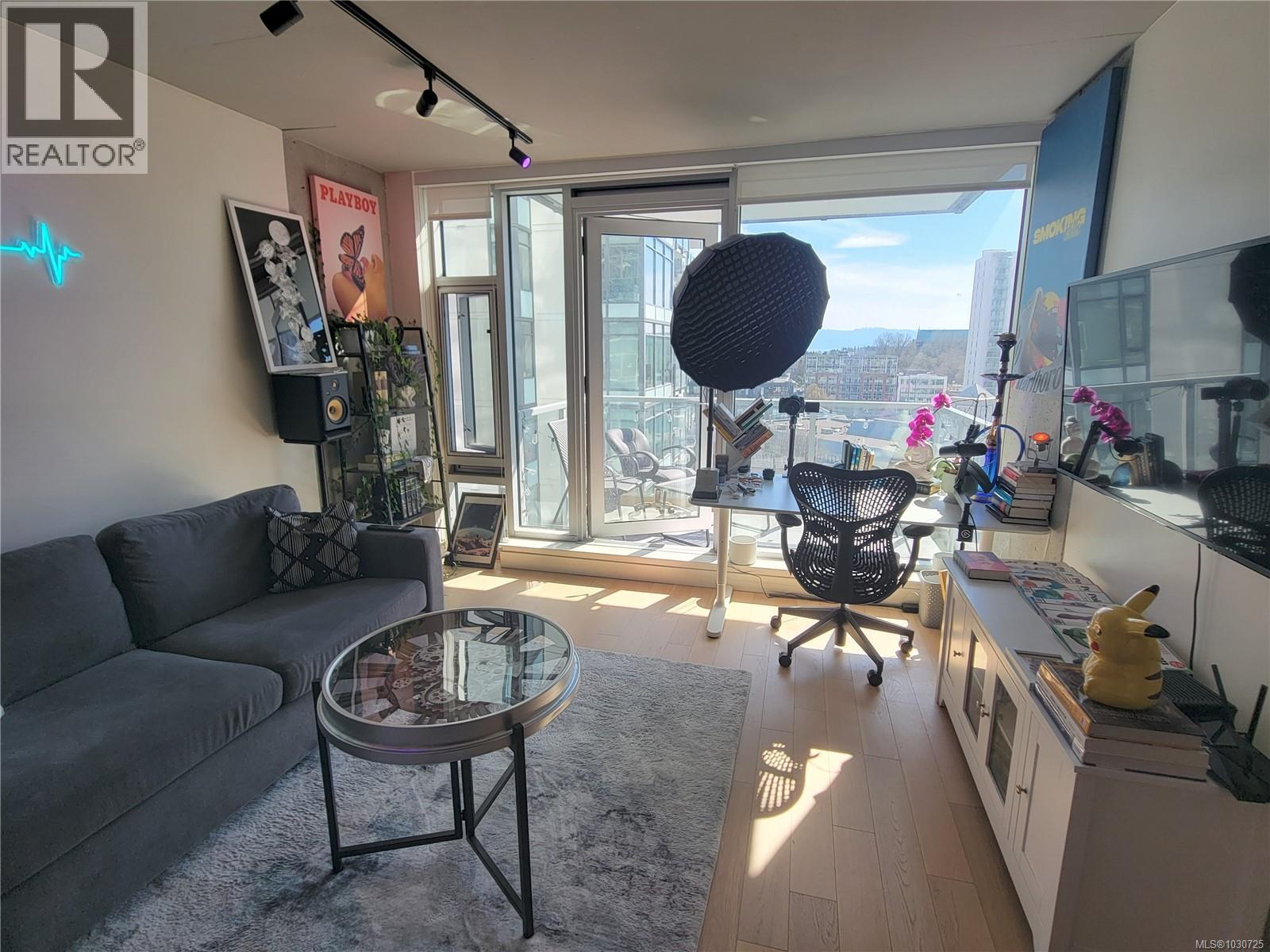 801 989 Johnson St, Victoria, British Columbia  V8V 0E3 - Photo 17 - 1030725