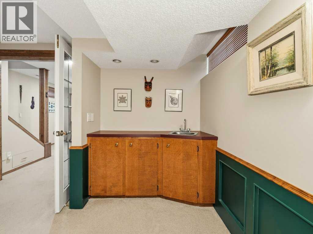 237 28 Avenue NW, Calgary, Alberta  T2M 2K5 - Photo 28 - A2297755