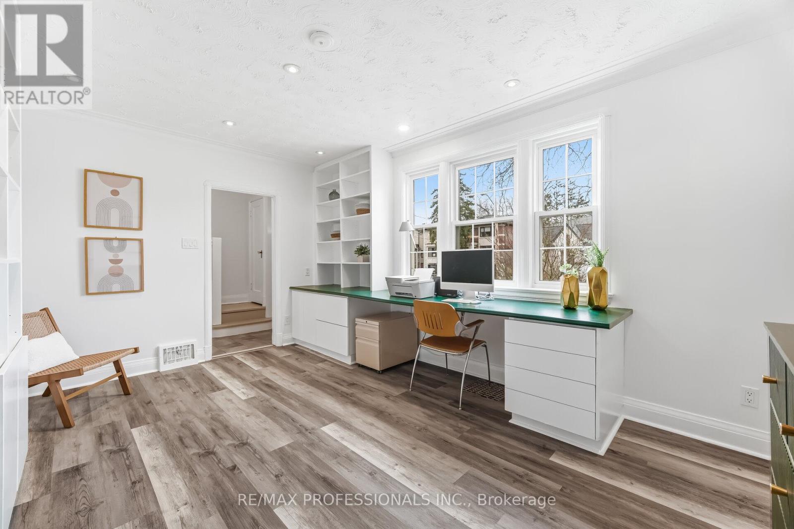 15 Twenty-Seventh Street, Toronto, Ontario  M8W 2X2 - Photo 10 - W12962196