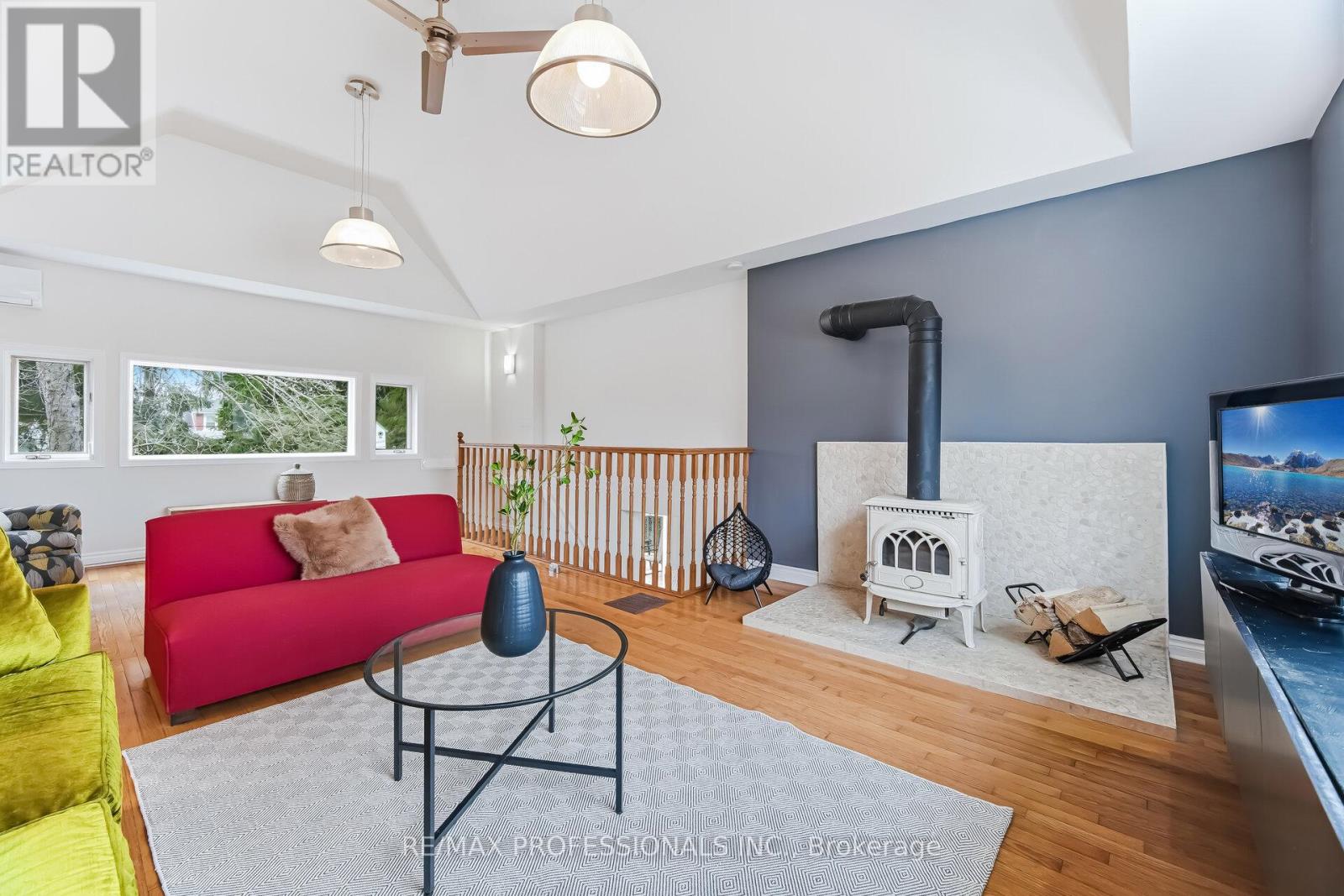 15 Twenty-Seventh Street, Toronto, Ontario  M8W 2X2 - Photo 21 - W12962196