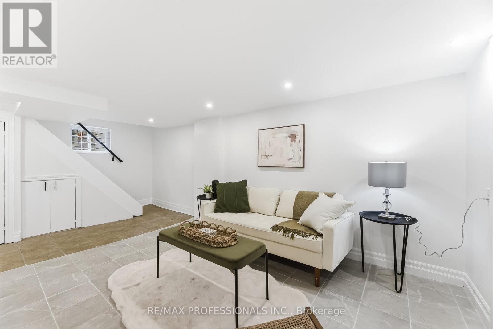 15 Twenty-Seventh Street, Toronto, Ontario  M8W 2X2 - Photo 33 - W12962196