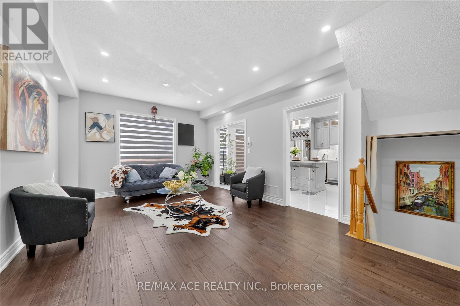 9 Invitational Road, Brampton, Ontario  L6P 2H1 - Photo 10 - W12962210