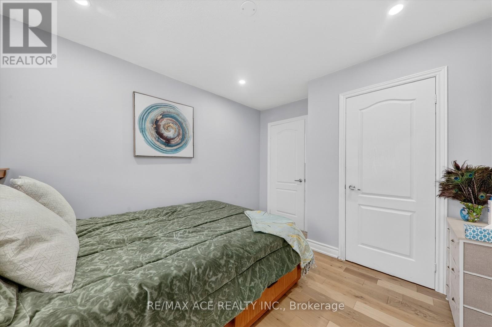 9 Invitational Road, Brampton, Ontario  L6P 2H1 - Photo 27 - W12962210