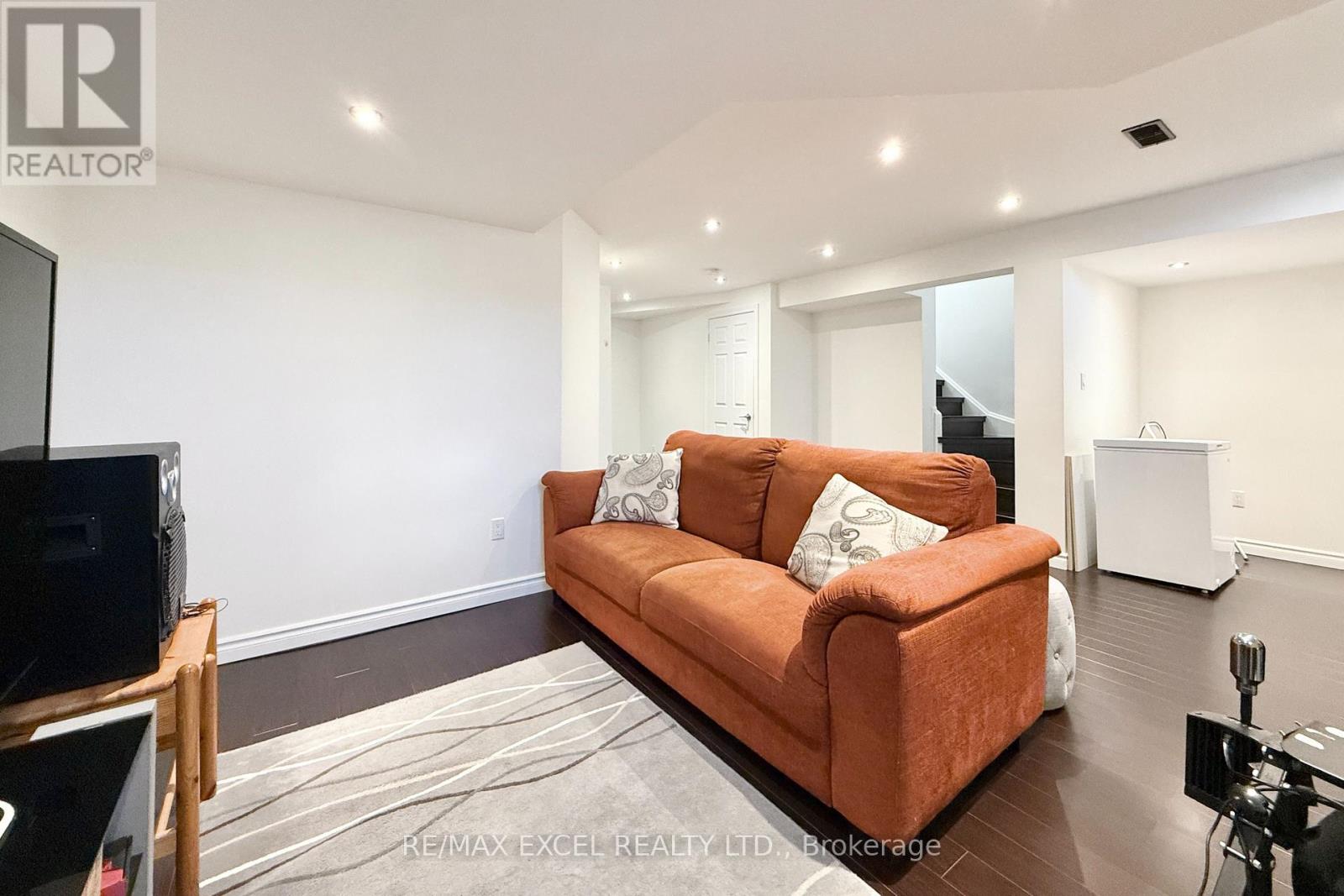 55 Vettese Court, Markham, Ontario  L6B 0V7 - Photo 32 - N12878932