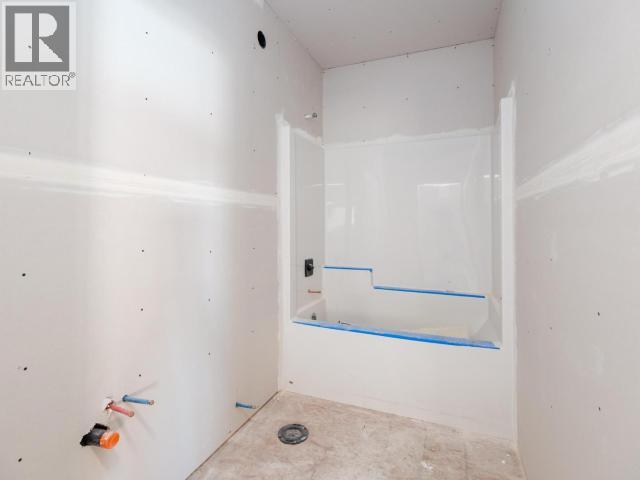 35 Wyvern Avenue, Whitehorse, Yukon  Y1A 0T6 - Photo 10 - 17147