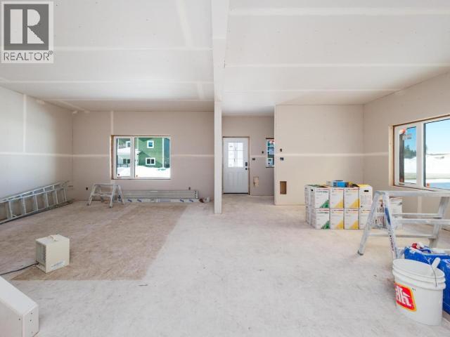 35 Wyvern Avenue, Whitehorse, Yukon  Y1A 0T6 - Photo 9 - 17147