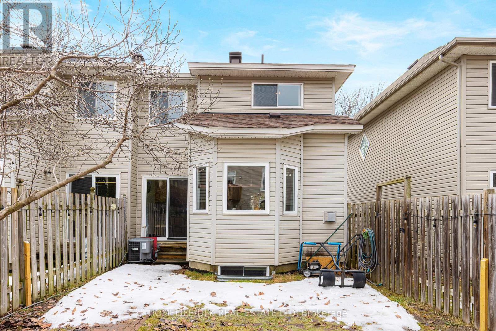 59 Saddlesmith Circle, Ottawa, Ontario  K2M 2Y9 - Photo 3 - X12962224