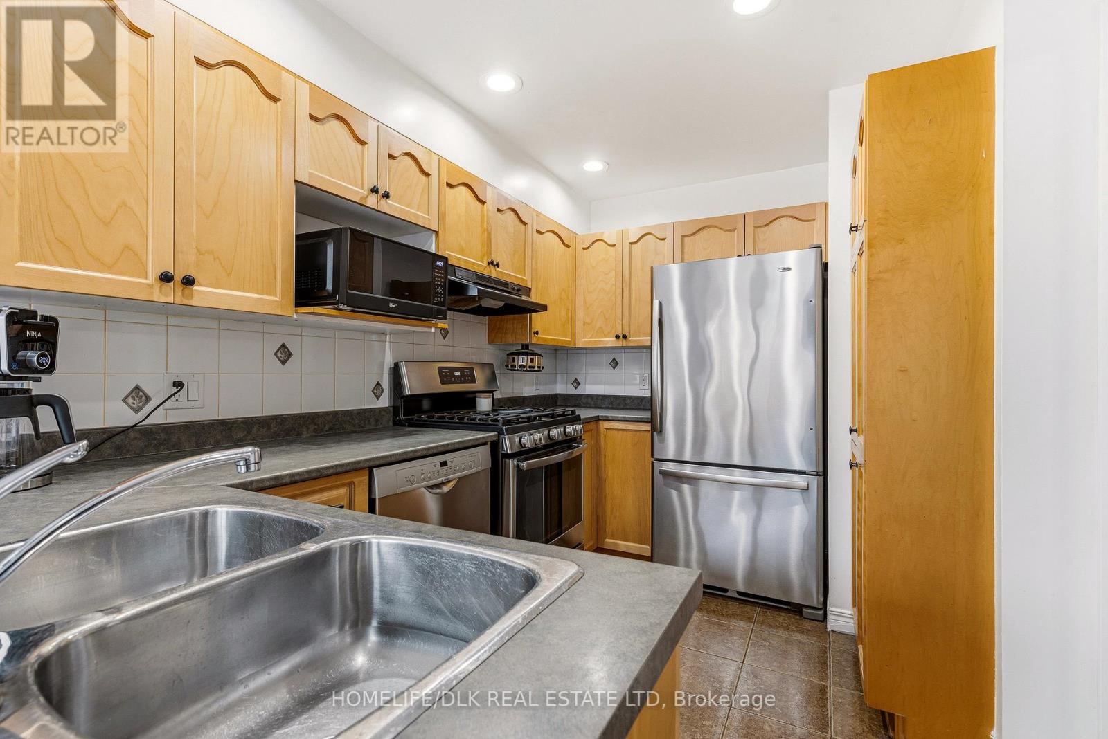 59 Saddlesmith Circle, Ottawa, Ontario  K2M 2Y9 - Photo 9 - X12962224