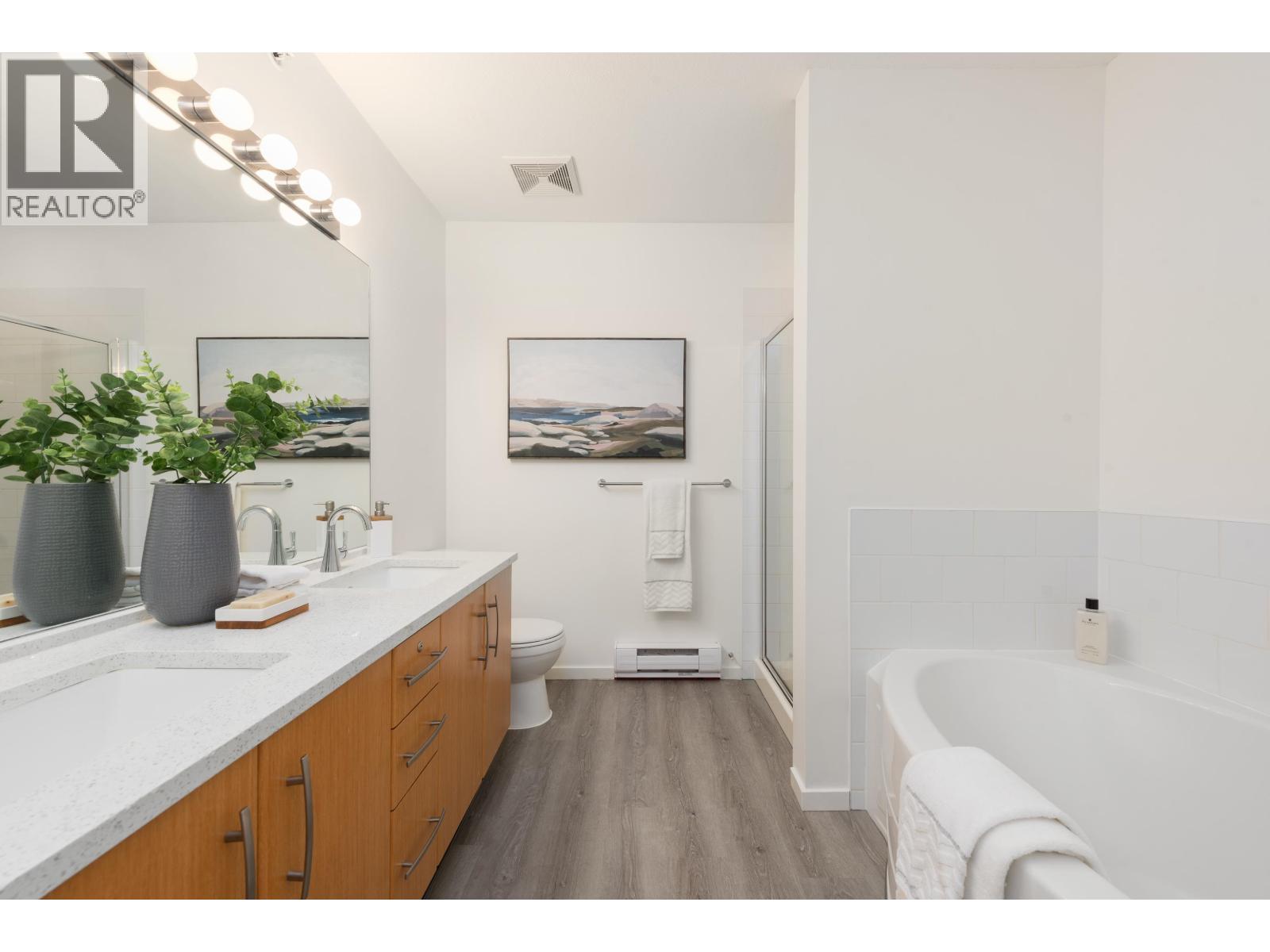 401 300 Klahanie Drive, Port Moody, British Columbia  V3H 5K8 - Photo 21 - R3107201