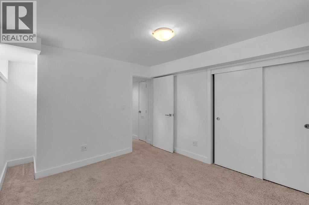 113 Langton Drive SW, Calgary, Alberta  T3E 5G1 - Photo 34 - A2295562