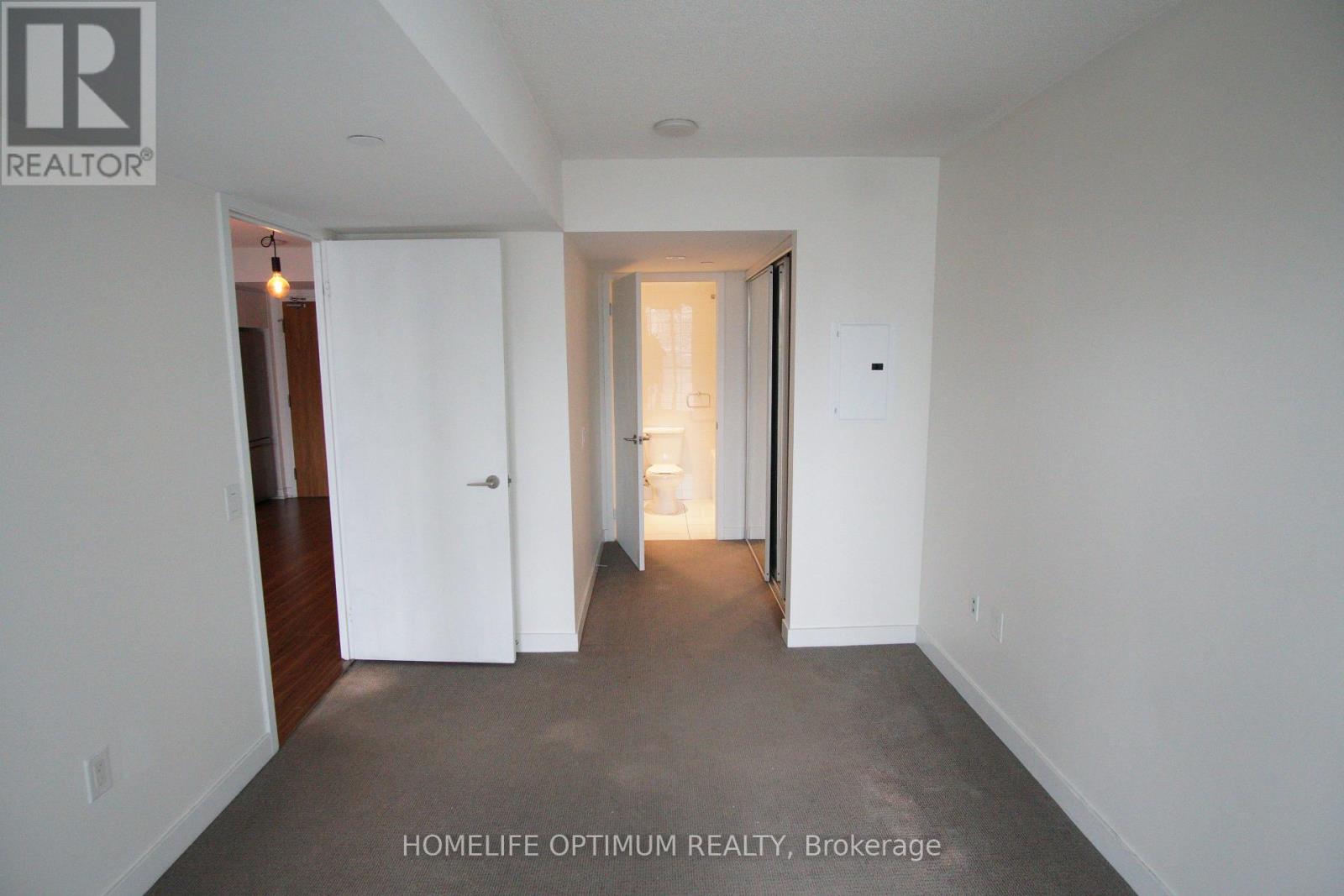 812 - 75 Queens Wharf Road, Toronto, Ontario  M5V 0J8 - Photo 7 - C12962218