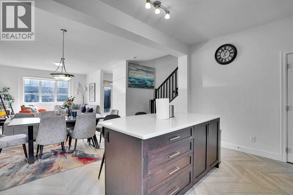 123 Carringham Road Nw, Calgary, Alberta  T3P 1V3 - Photo 12 - A2291820