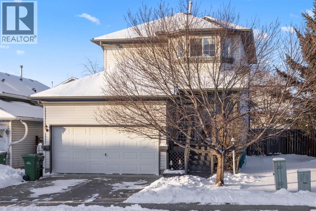 158 Saratoga Close NE, Calgary, Alberta  T1Y 7A1 - Photo 4 - A2298487