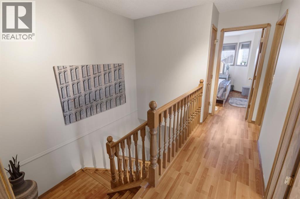 158 Saratoga Close NE, Calgary, Alberta  T1Y 7A1 - Photo 15 - A2298487