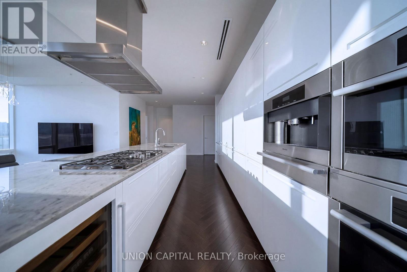 5508 - 180 University Avenue, Toronto, Ontario  M5H 0A2 - Photo 8 - C12959530