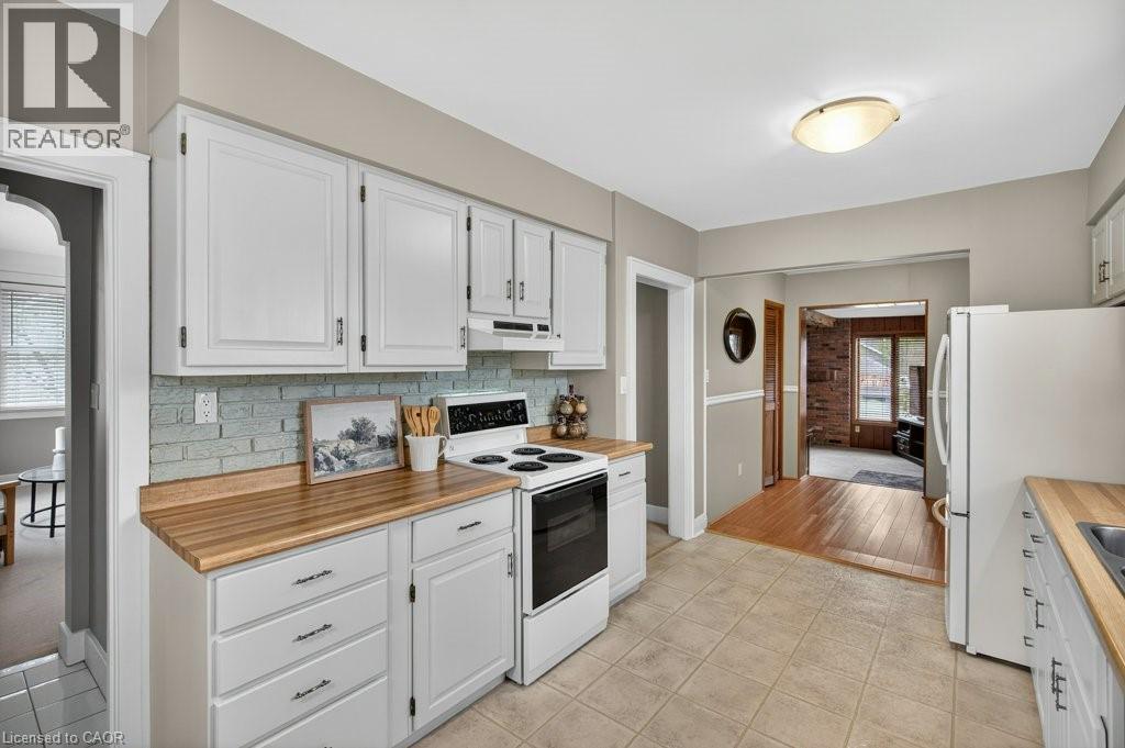 270 N Mill Street N, Waterdown, Ontario  L0R 2H0 - Photo 16 - 40815925