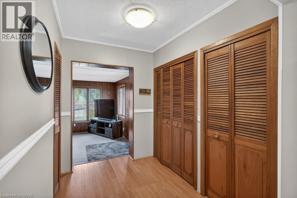 270 N Mill Street N, Waterdown, Ontario  L0R 2H0 - Photo 18 - 40815925