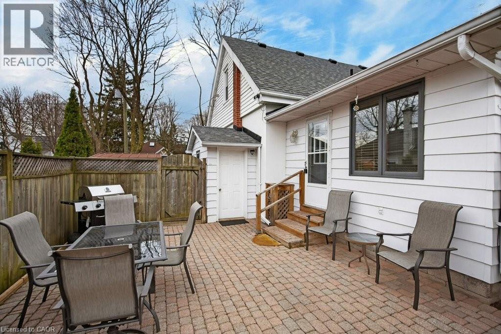 270 N Mill Street N, Waterdown, Ontario  L0R 2H0 - Photo 31 - 40815925