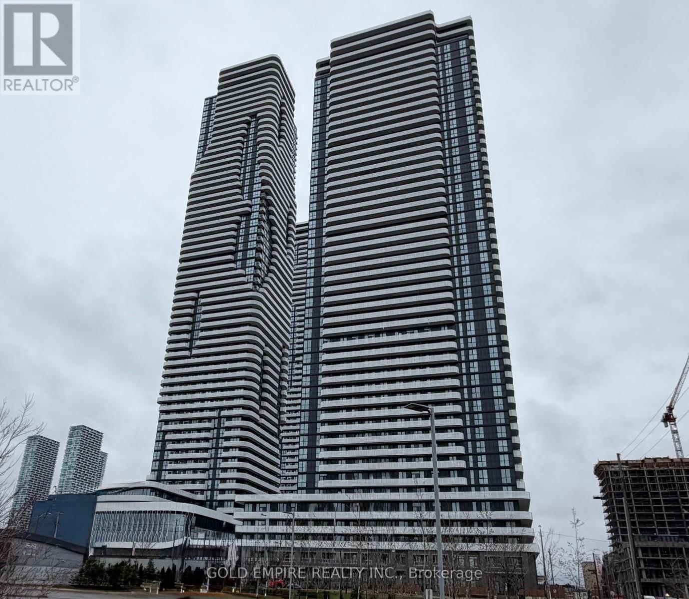 609 - 8 INTERCHANGE WAY, Vaughan, Ontario