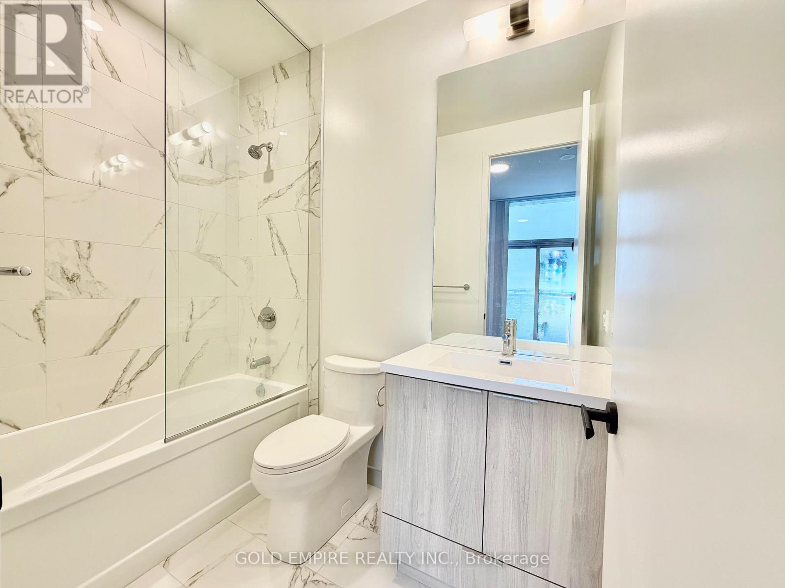 609 - 8 Interchange Way, Vaughan, Ontario  L4K 0R2 - Photo 17 - N12962256