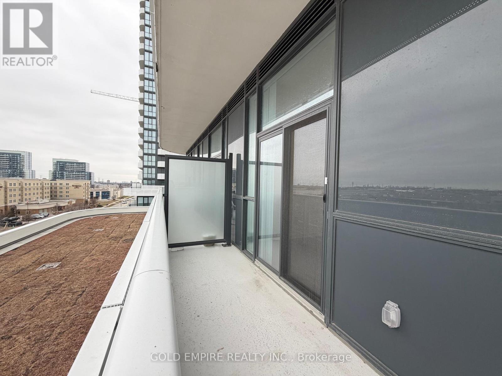 609 - 8 Interchange Way, Vaughan, Ontario  L4K 0R2 - Photo 21 - N12962256