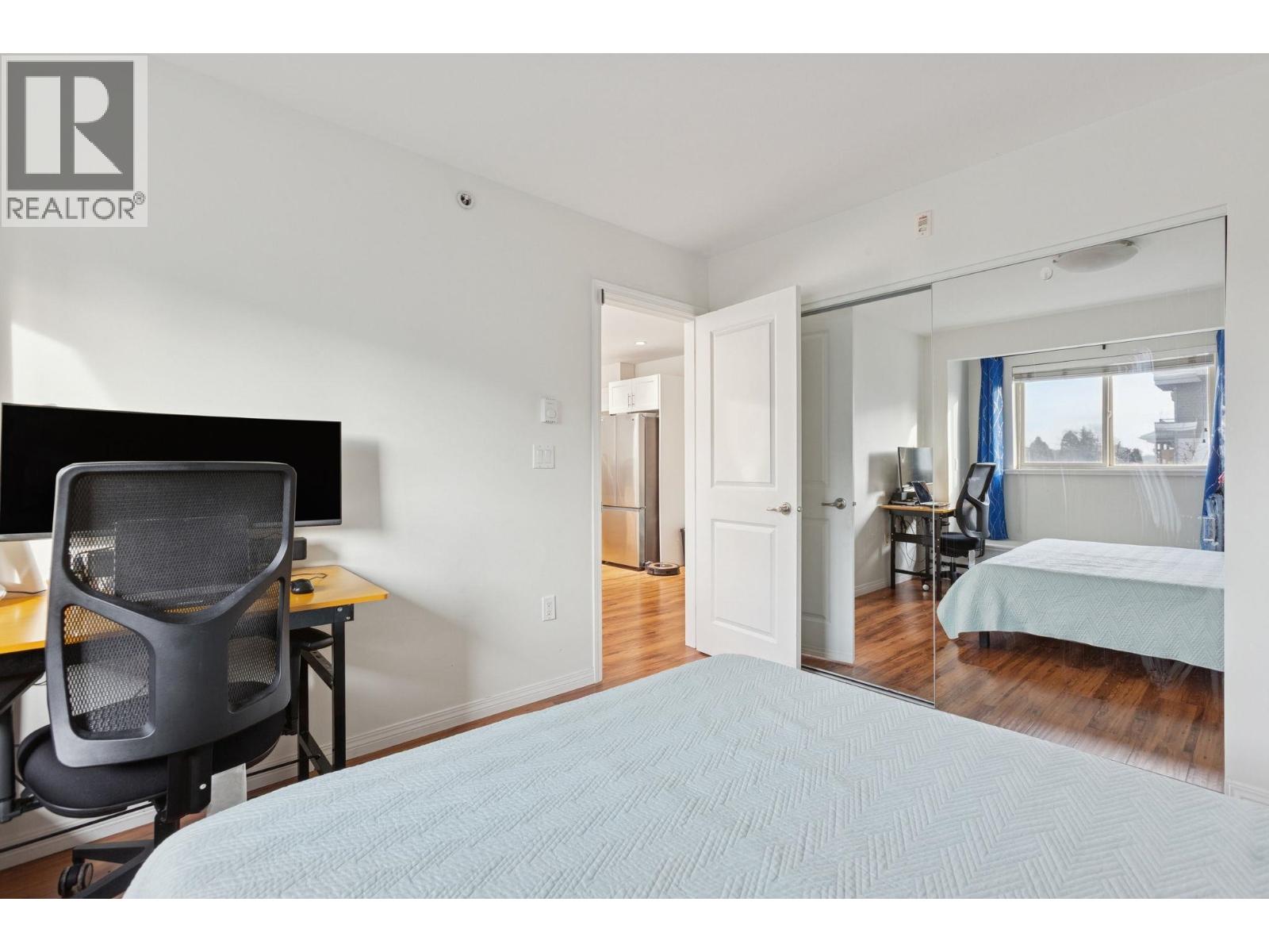 Listing Picture 11 of 25 : 301 5000 IMPERIAL STREET, Burnaby / 本拿比 - 魯藝地產 Yvonne Lu Group - MLS Medallion Club Member