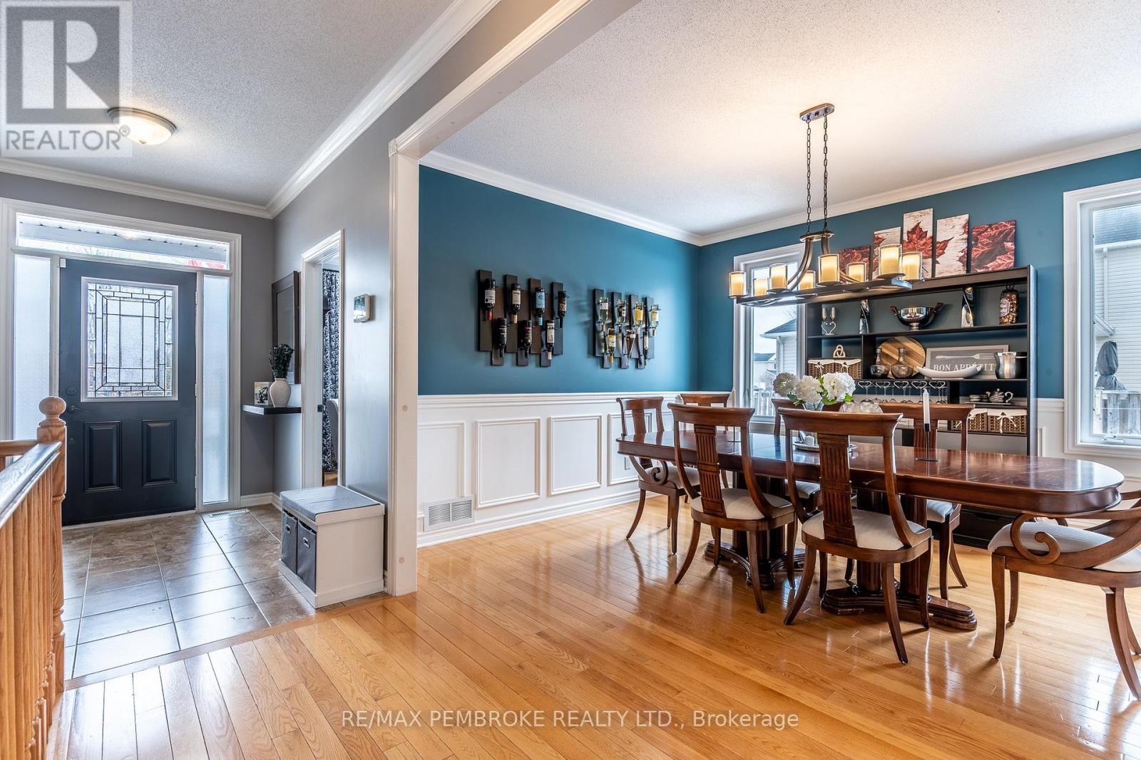 14 Bedard Boulevard, Petawawa, Ontario  K8H 0B7 - Photo 10 - X12962278