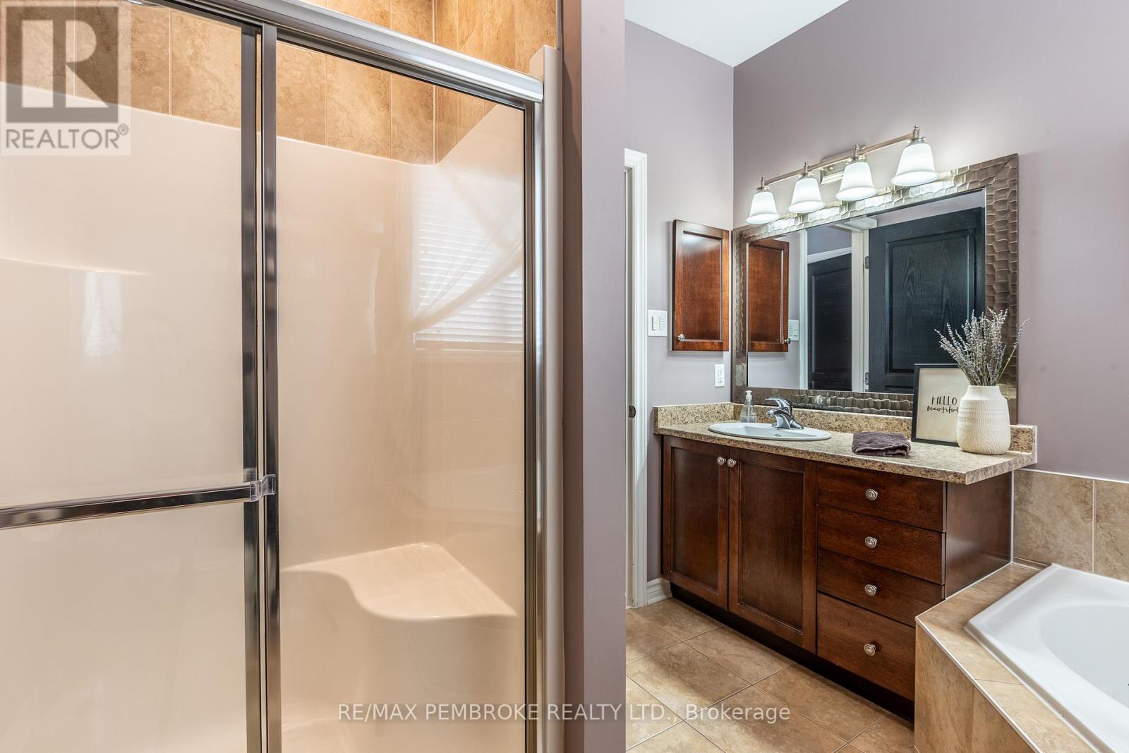 14 Bedard Boulevard, Petawawa, Ontario  K8H 0B7 - Photo 26 - X12962278