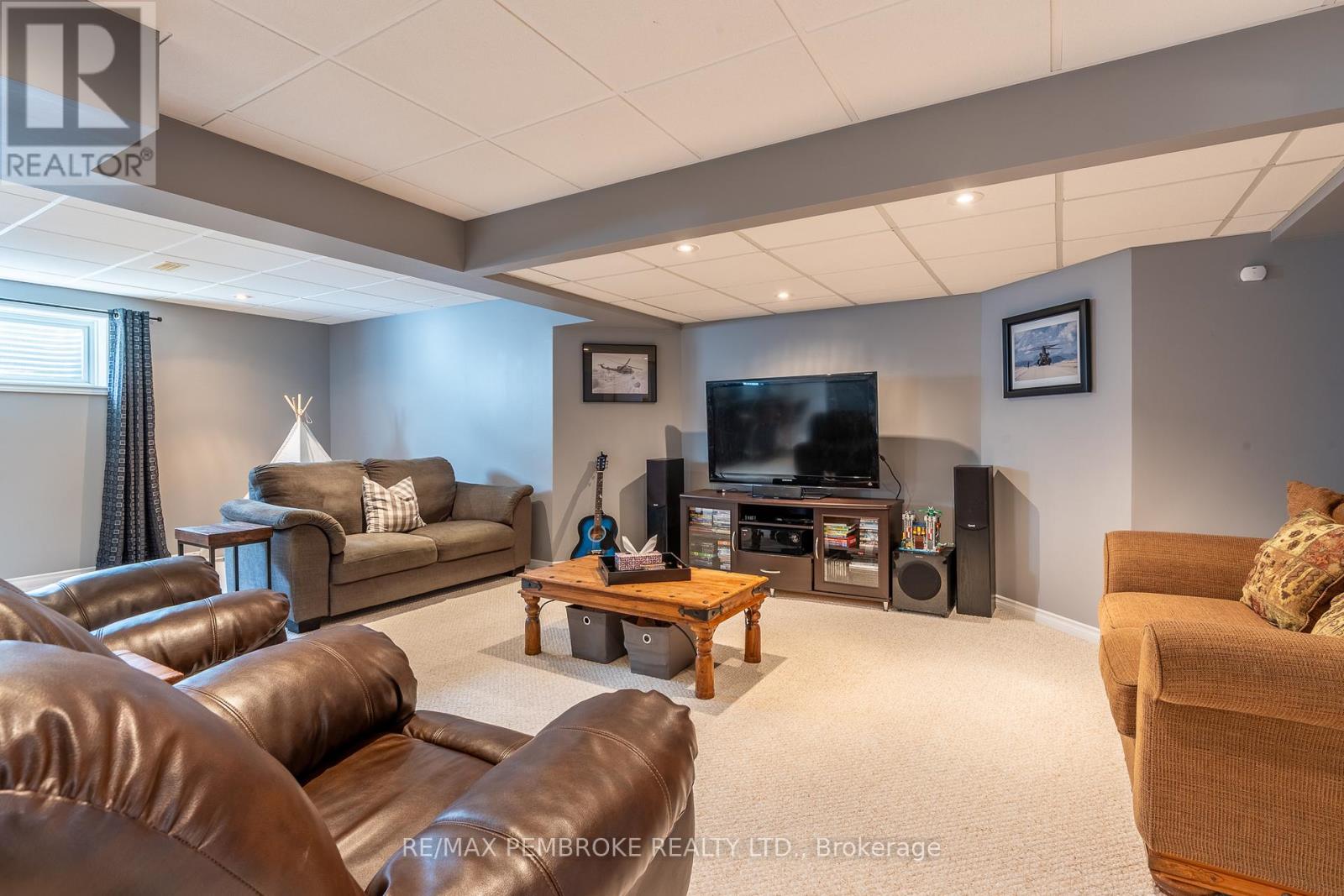 14 Bedard Boulevard, Petawawa, Ontario  K8H 0B7 - Photo 32 - X12962278