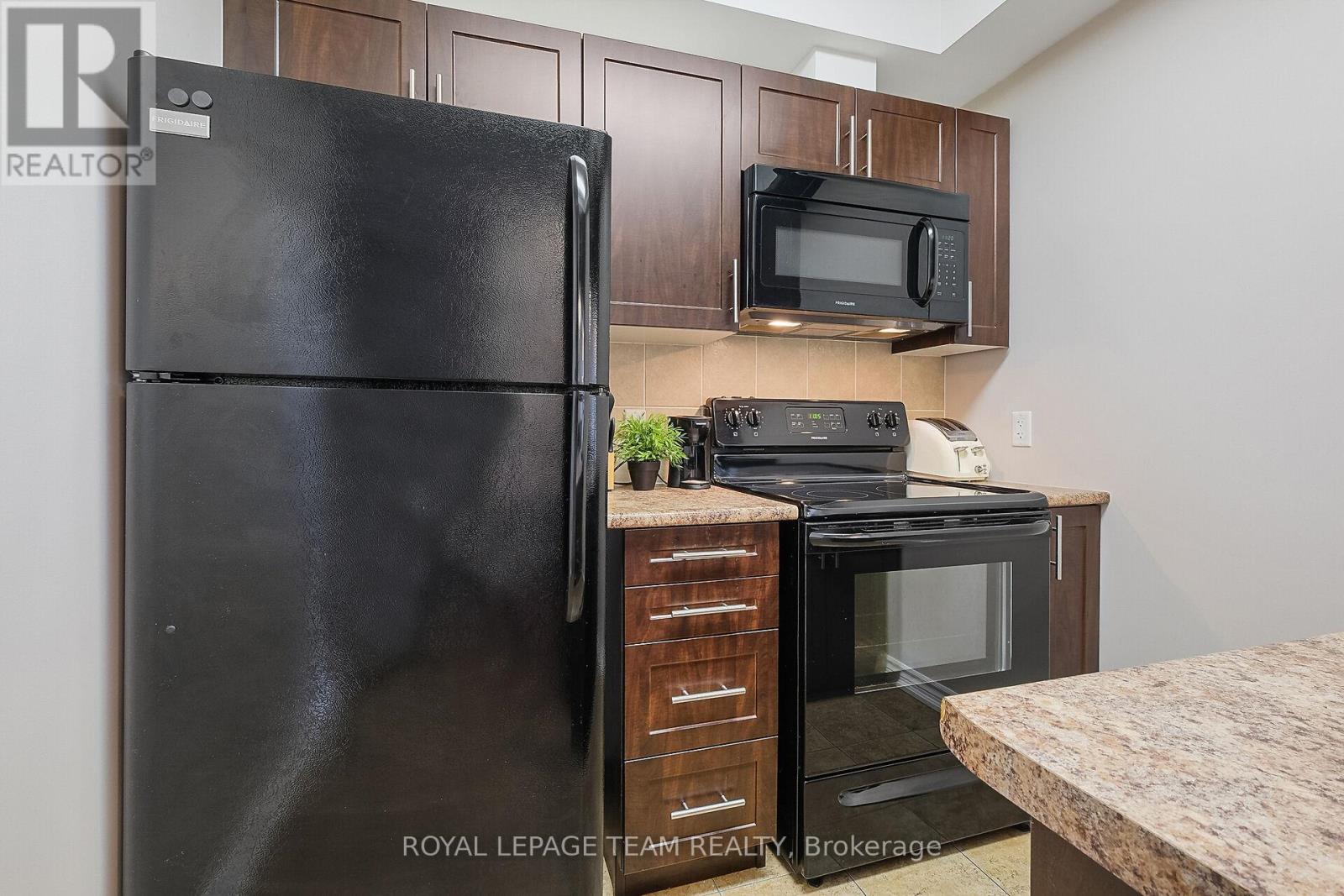 1904a - 234 Rideau Street, Ottawa, Ontario  K1N 0A9 - Photo 6 - X12962268