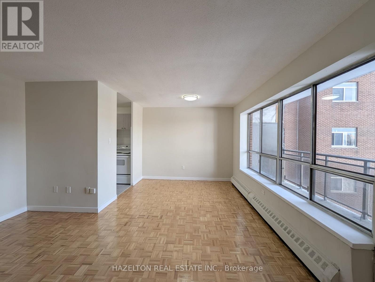 521 - 1901 Martin Grove Road, Toronto, Ontario  M9V 3T1 - Photo 3 - W12818096