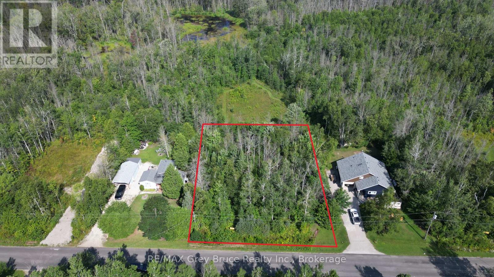 127 MAPLE DRIVE, Northern Bruce Peninsula, Ontario