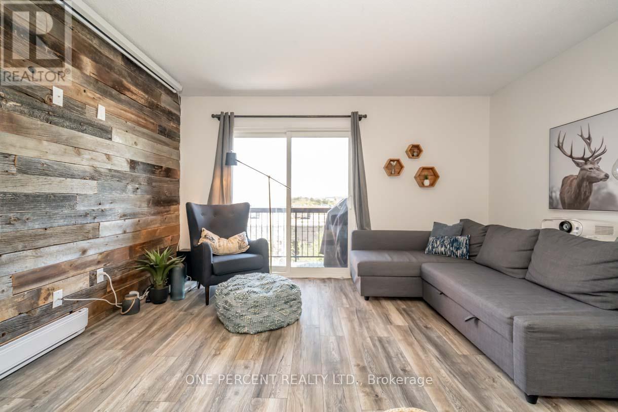 F11 - 171 EDGEHILL DRIVE, Barrie, Ontario