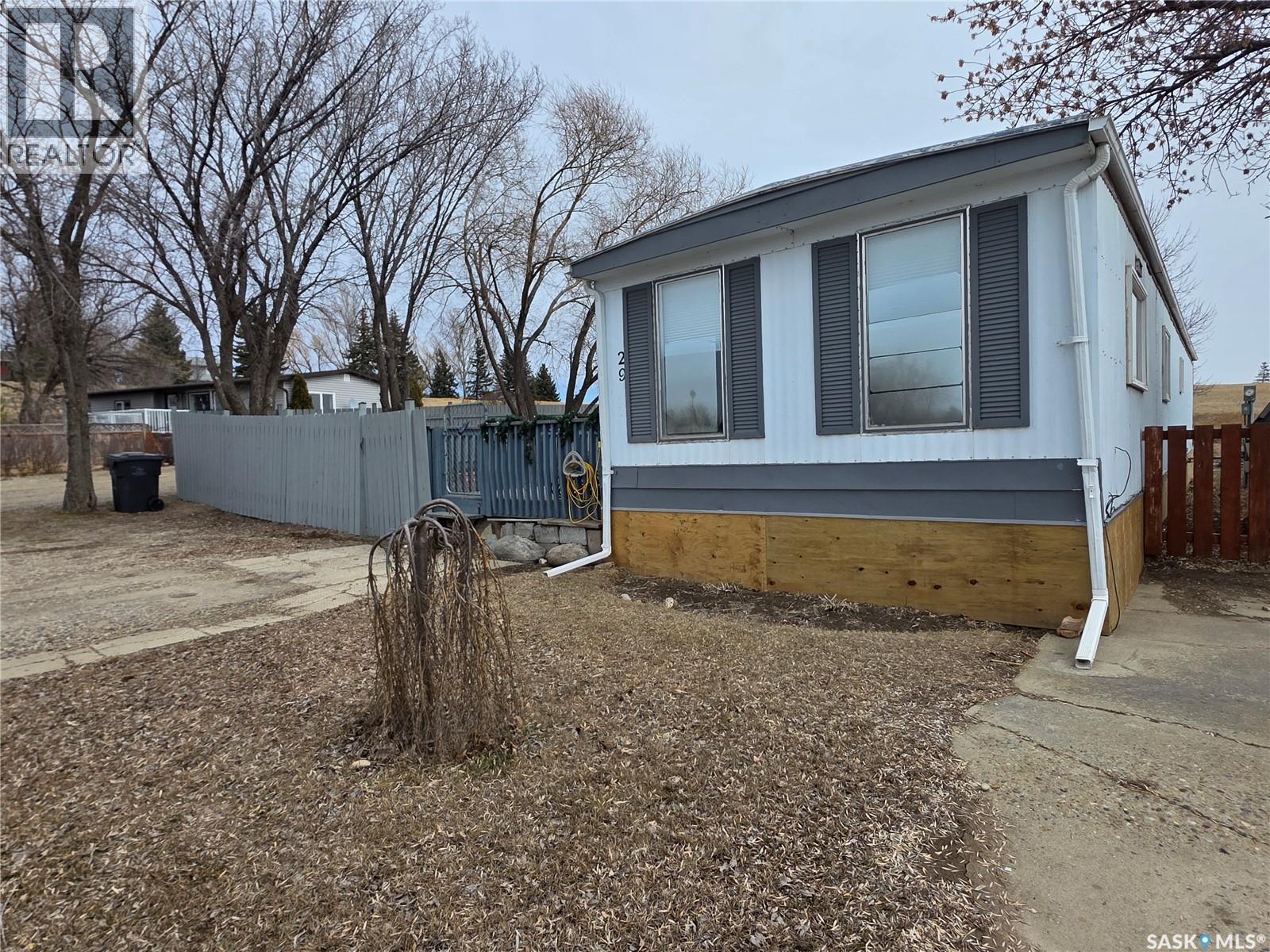 29 701 11th AVENUE NW, Swift Current, Saskatchewan
