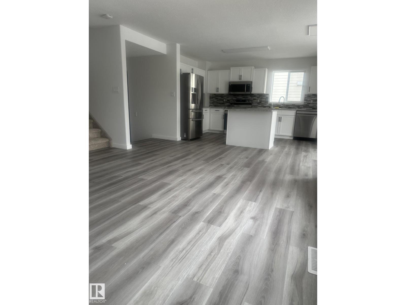 3323 26 Av Nw, Edmonton, Alberta  T6T 1P9 - Photo 8 - E4466925