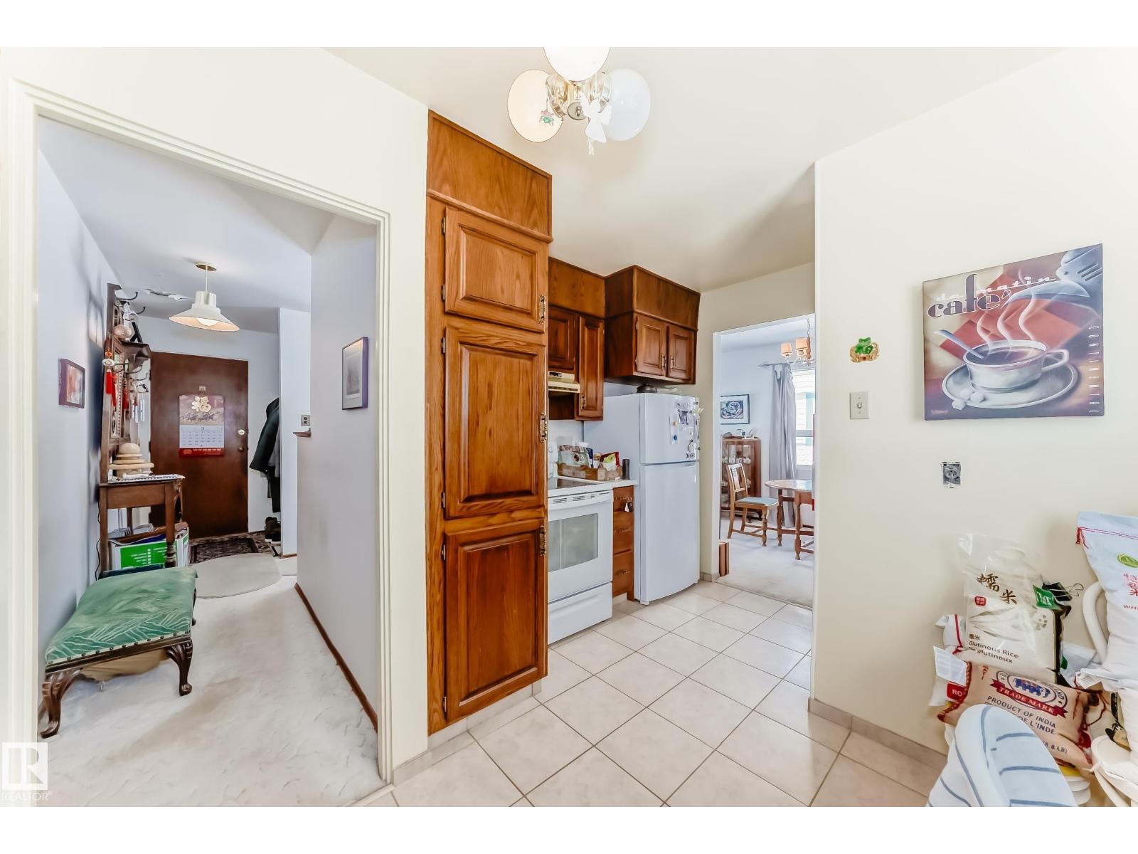 12237 135 St Nw, Edmonton, Alberta  T5L 1W9 - Photo 11 - E4480825