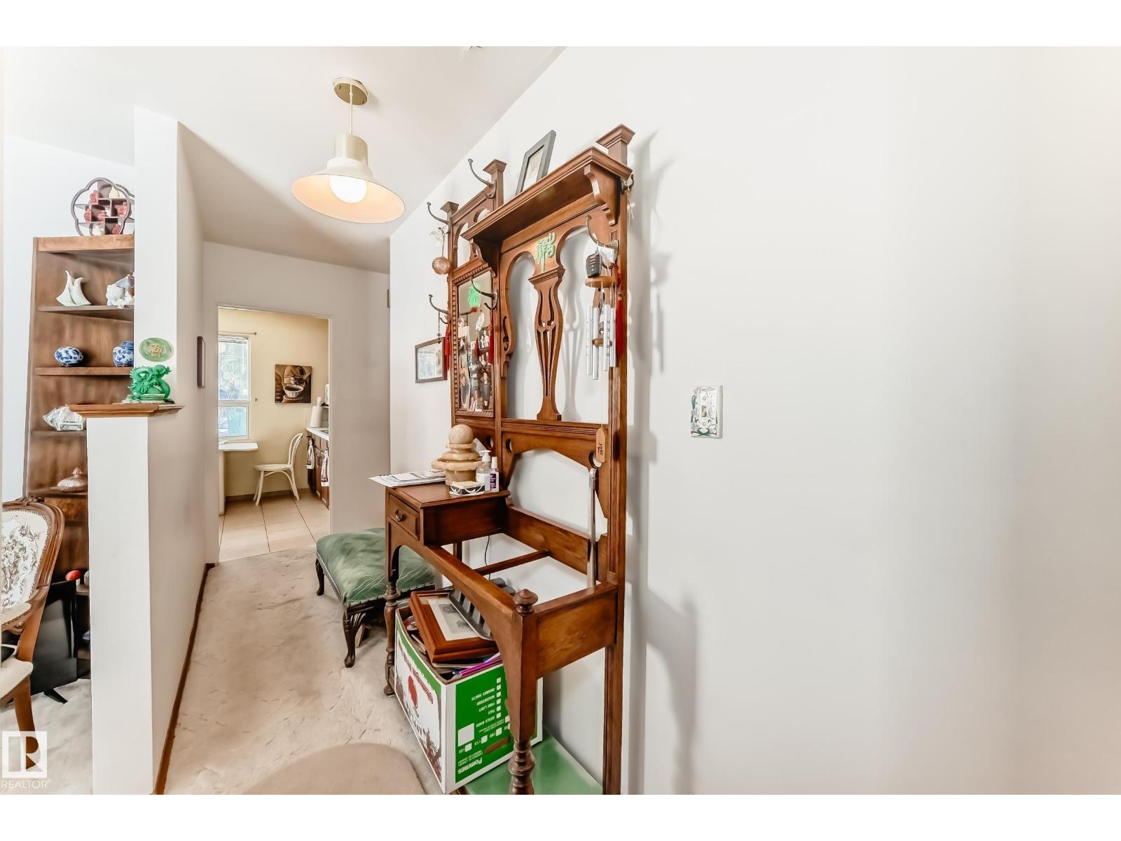 12237 135 St Nw, Edmonton, Alberta  T5L 1W9 - Photo 7 - E4480825