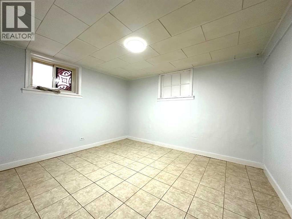 1101 22 Avenue NW, Calgary, Alberta  T2M 1P6 - Photo 11 - A2299077