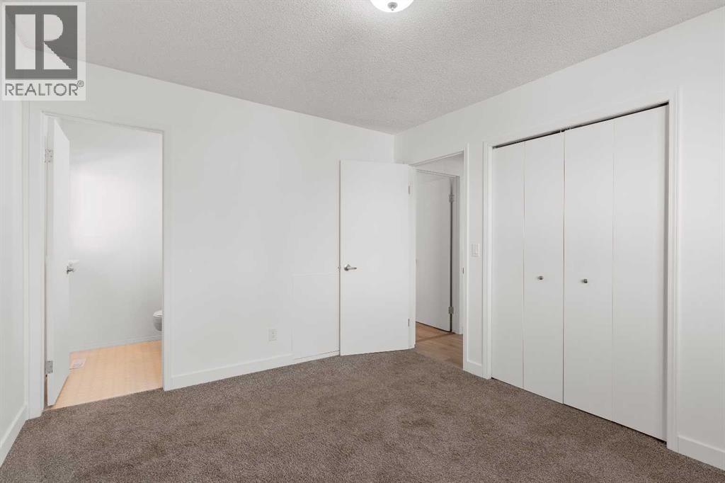 2 West Barrett Place, Cochrane, Alberta  T4C 1J5 - Photo 22 - A2265976