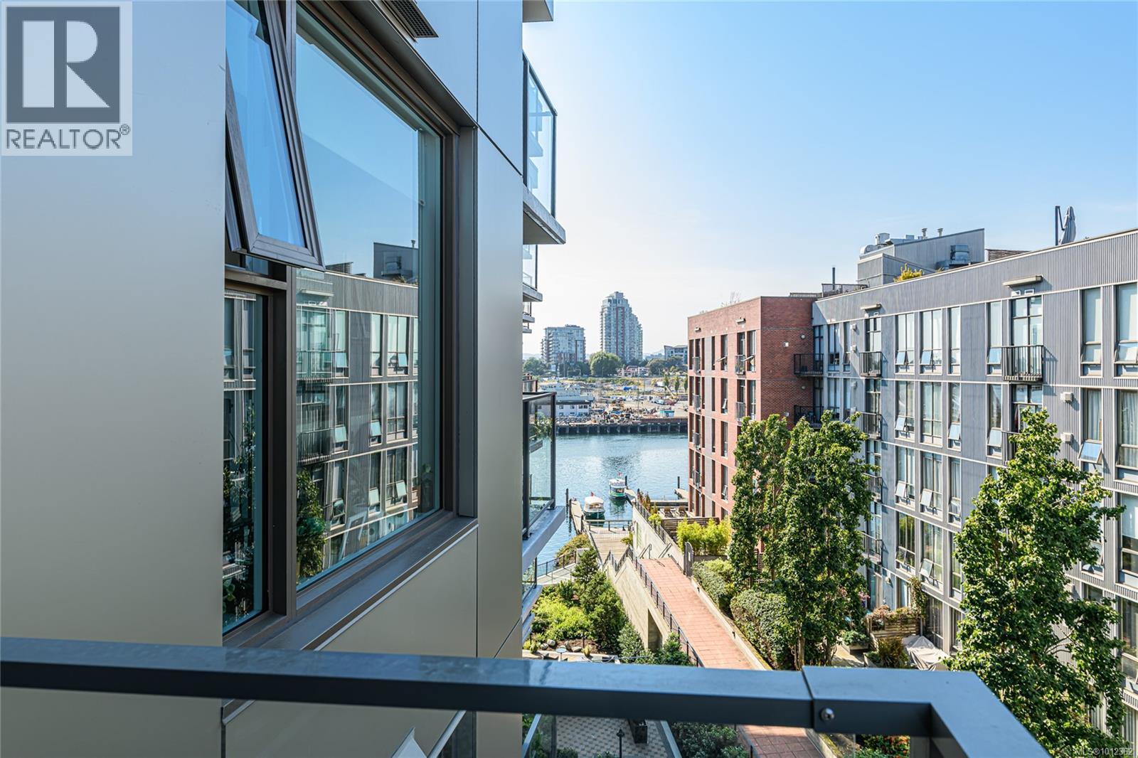 715 1628 Store St, Victoria, British Columbia  V8W 0H1 - Photo 15 - 1012362