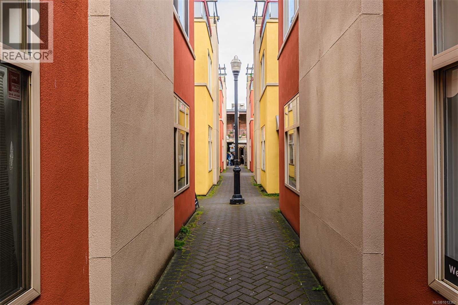 715 1628 Store St, Victoria, British Columbia  V8W 0H1 - Photo 28 - 1012362