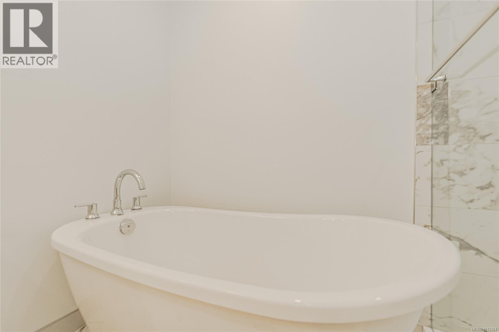 902 1628 Store St, Victoria, British Columbia  V8W 0H1 - Photo 17 - 1012364