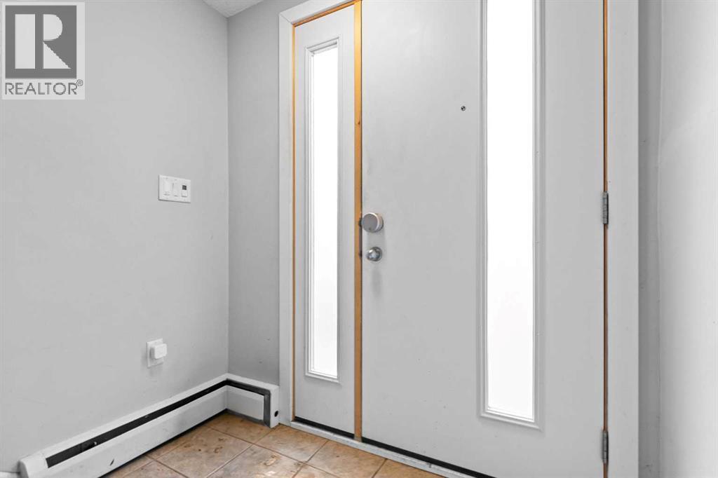 104, 3130 66 Avenue SW, Calgary, Alberta  T3E 5K8 - Photo 5 - A2296542