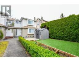 <div class="price">$6,000 Monthly</div> 2683 W 41st Ave, Vancouver<br><div style="margin-bottom:8px;"><small>Maple Supreme Realty Inc.</small></div><div class='bed_bath'>4 Bed | 3 Bath</div>