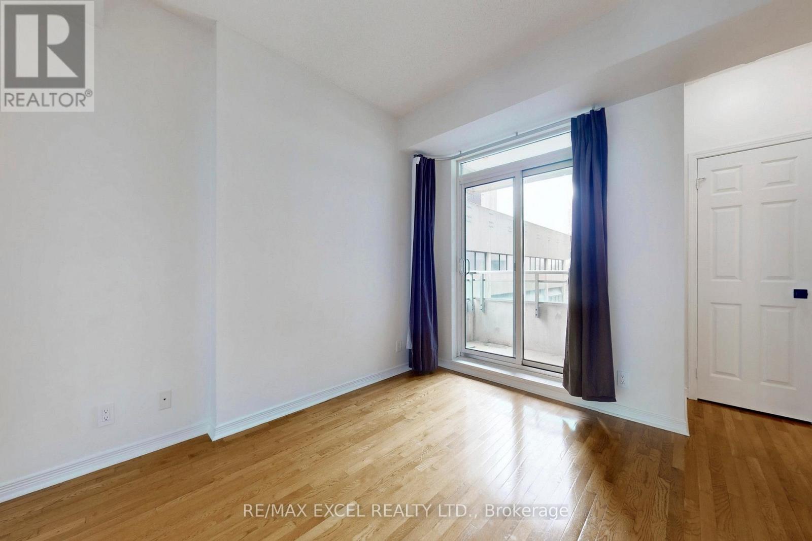 415 - 736 Spadina Avenue, Toronto, Ontario  M5S 2J6 - Photo 17 - C12962286