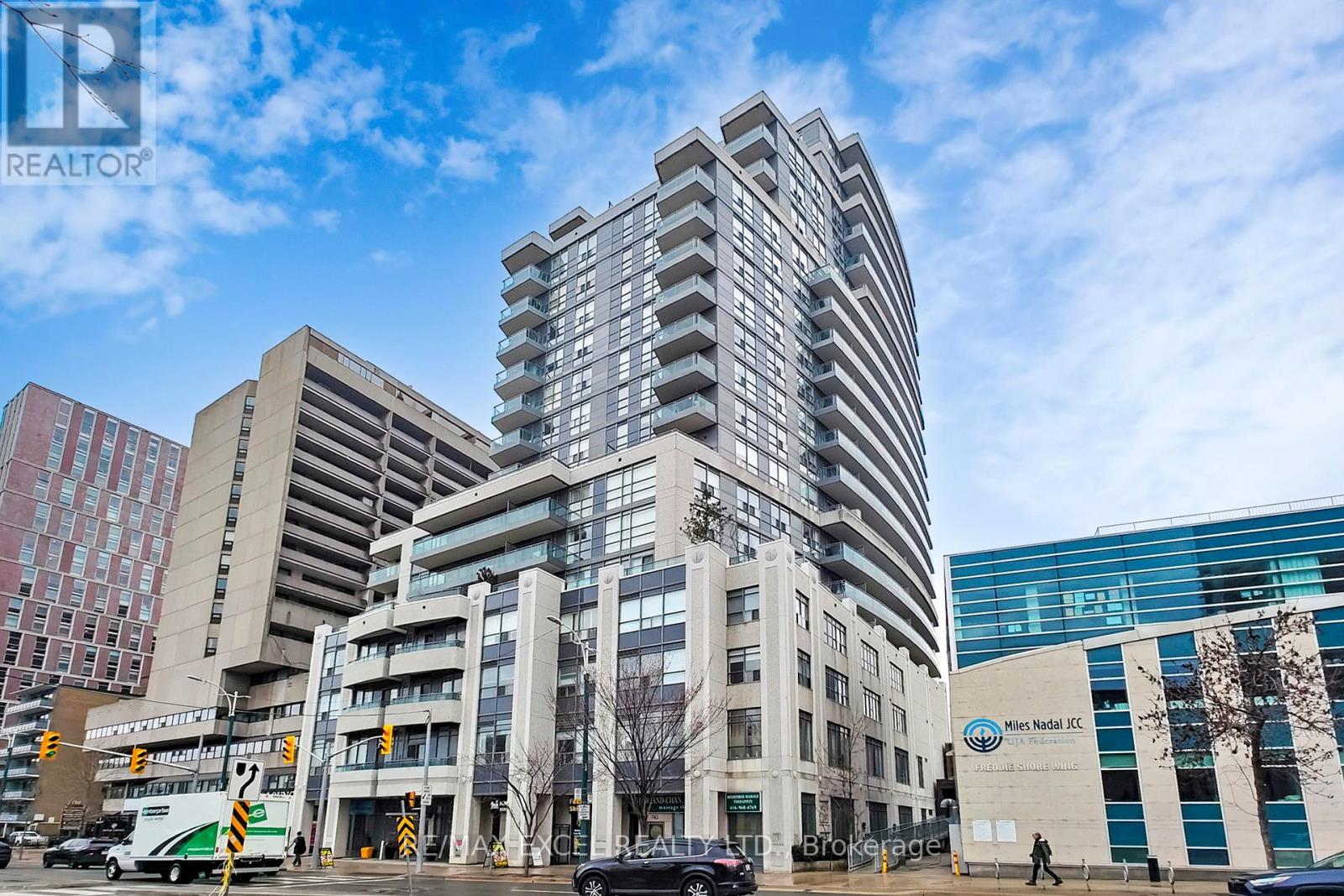 415 - 736 Spadina Avenue, Toronto, Ontario  M5S 2J6 - Photo 2 - C12962286