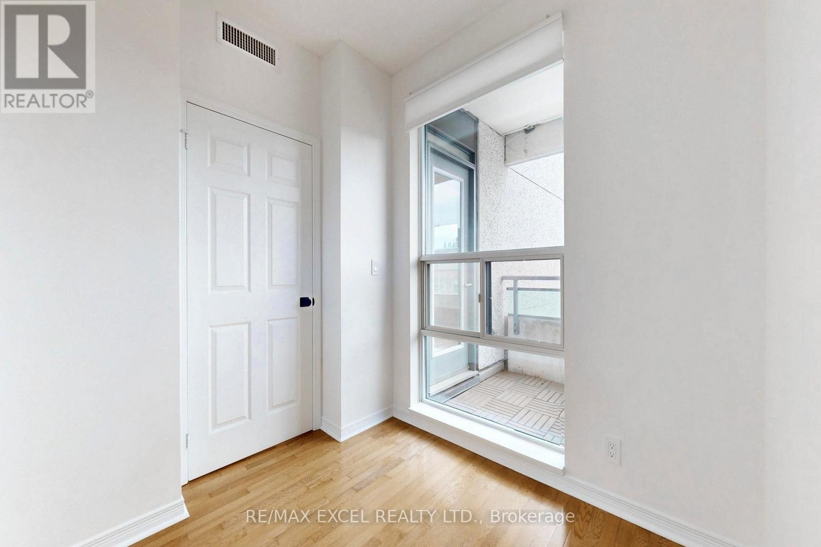 415 - 736 Spadina Avenue, Toronto, Ontario  M5S 2J6 - Photo 21 - C12962286